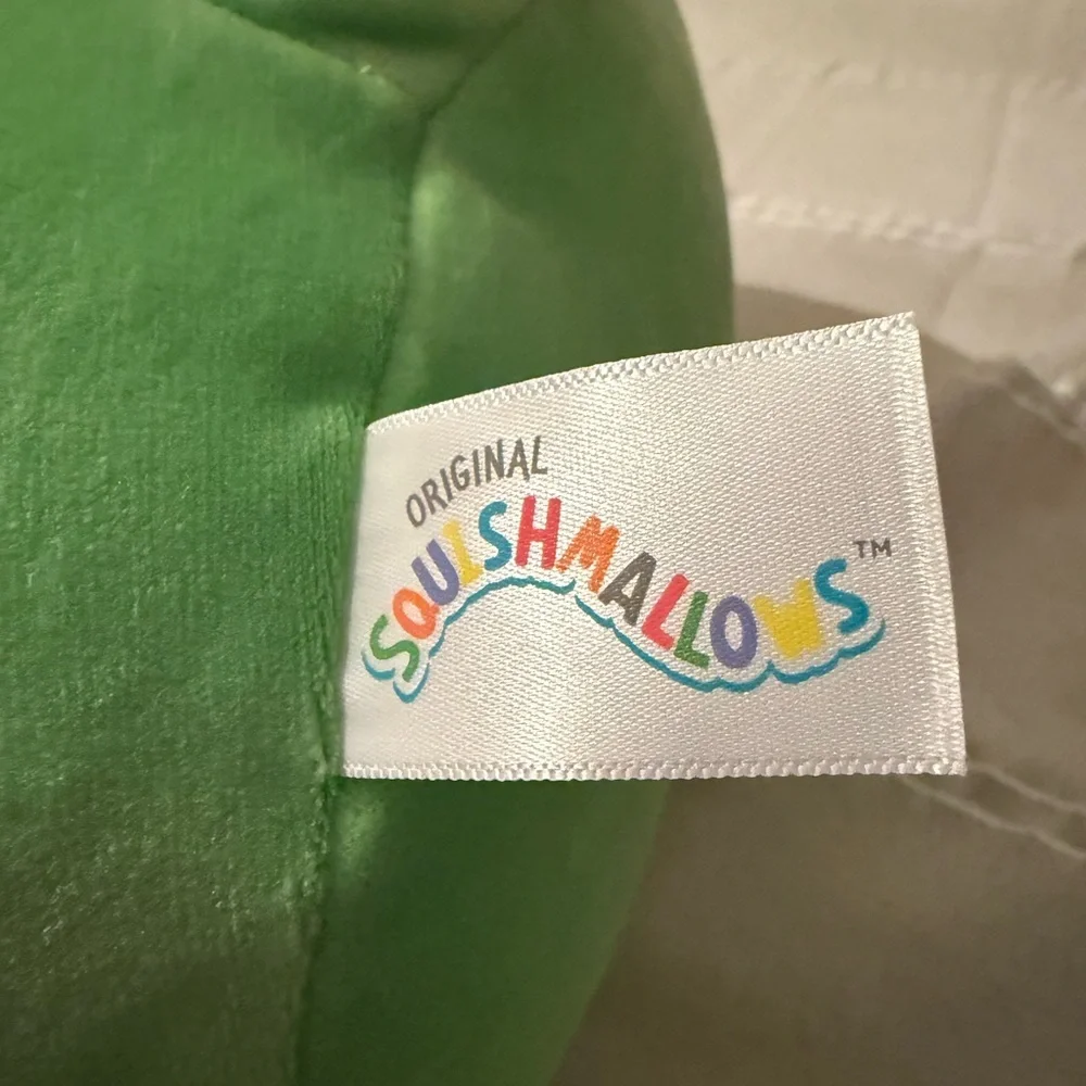Squishmallows Amalie snake 12” NWT